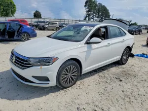 Volkswagen Jetta 1.4L 4 2021