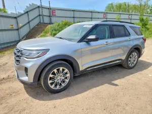 Ford Explorer 2.3L 4 2025