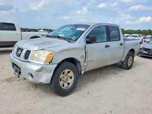 Nissan Titan 5.6L 8 2004