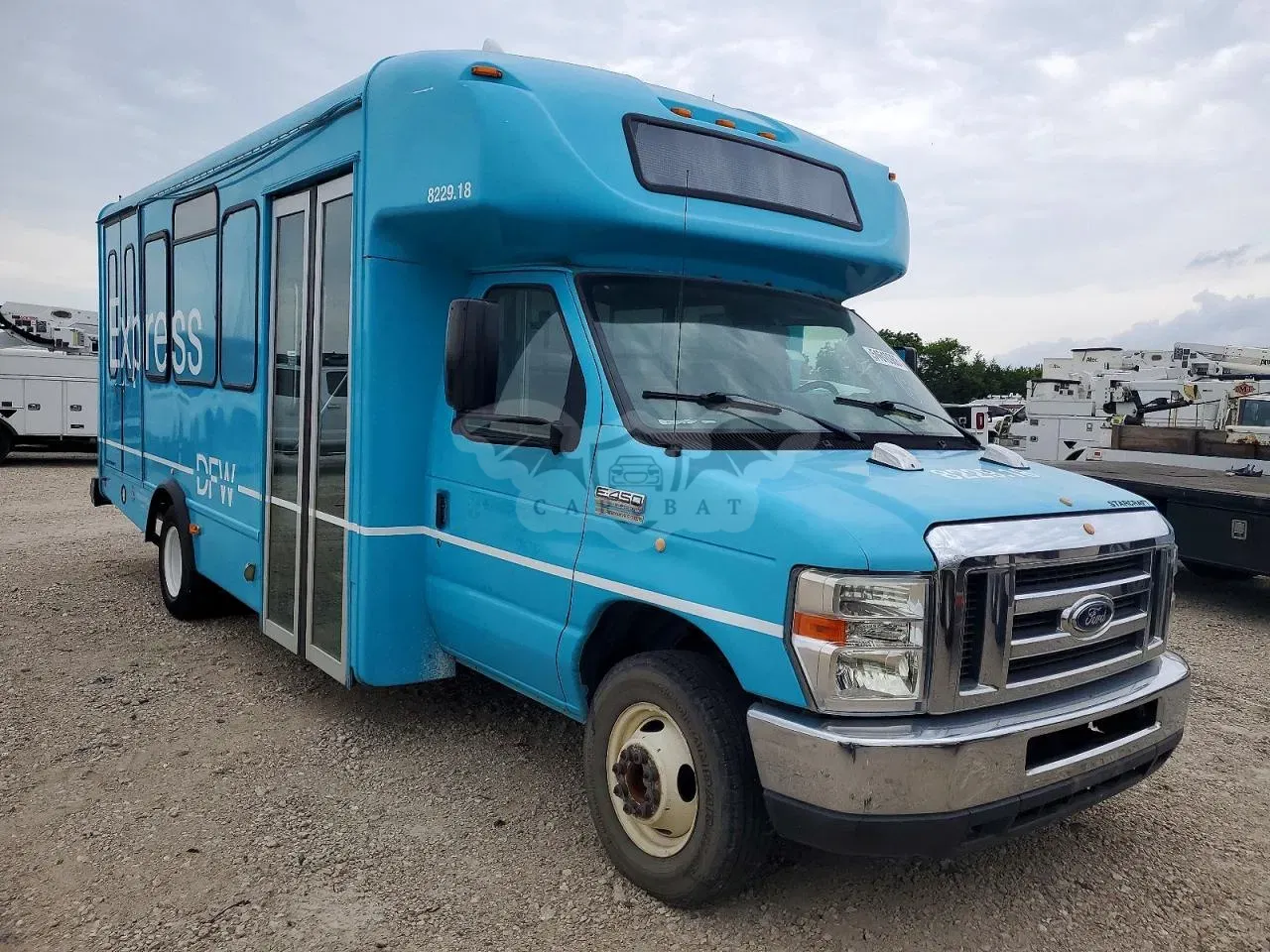 Ford E-450 6.8L 10 2018