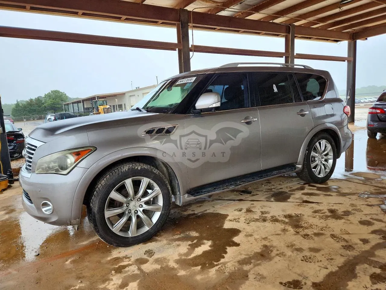 Infiniti QX56 5.6L 8 2012