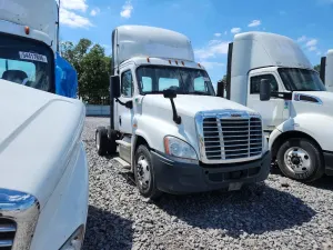 Freightliner Cascadia 14.8L 6 2019