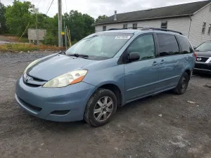 Toyota Sienna 3.3L 6 2006