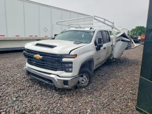 Chevrolet Silverado 1500 6.6L 8 2024