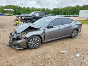 Nissan Altima 2.5L 4 2024