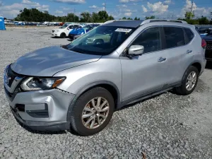 Nissan Rogue 2.5L 4 2017