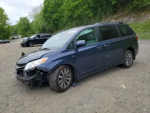 Toyota Sienna 3.5L 6 2020