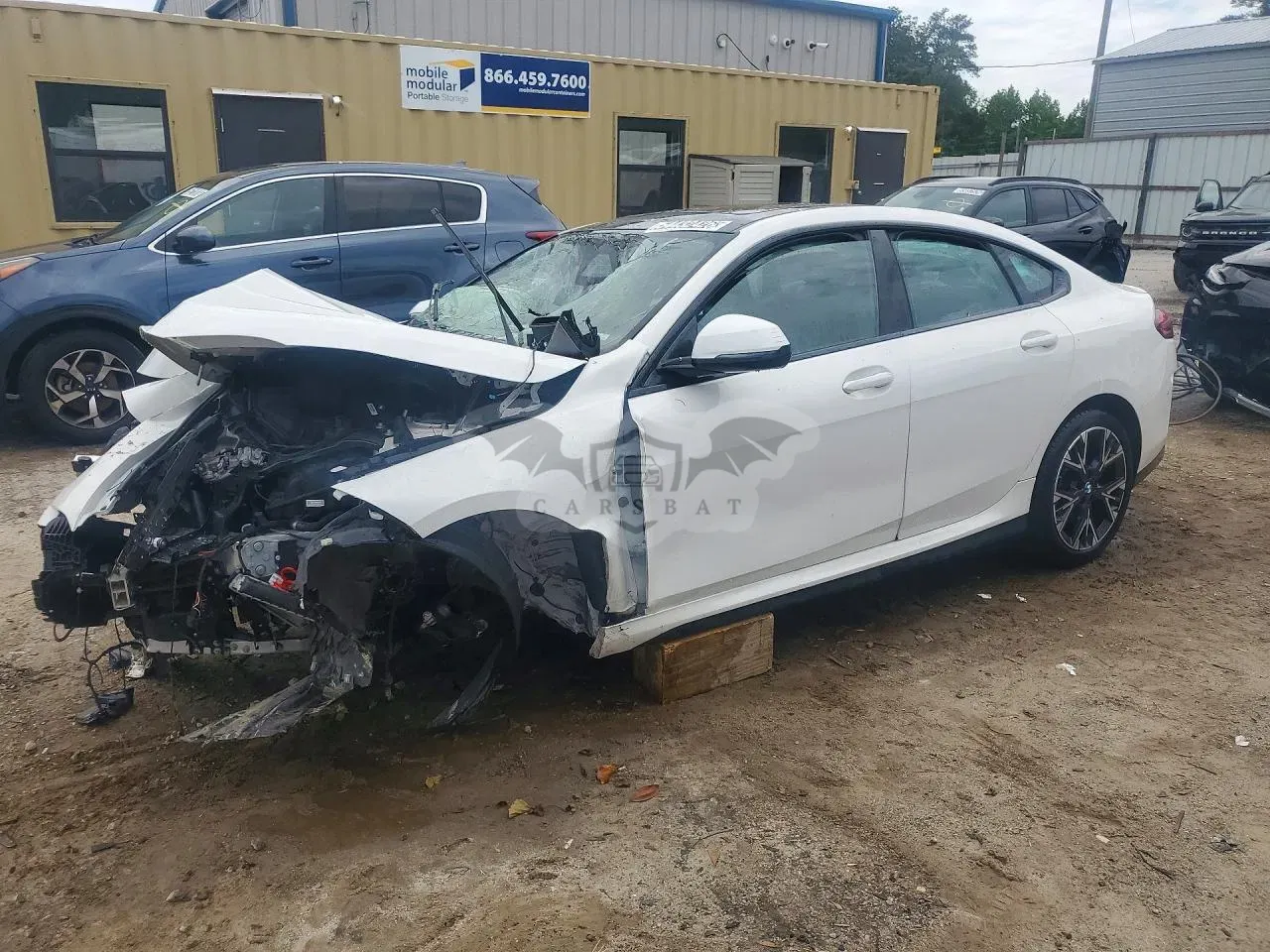 BMW 2 Series 2.0L 4 2025