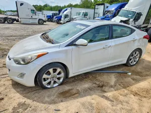 Hyundai Elantra 1.8L 4 2013
