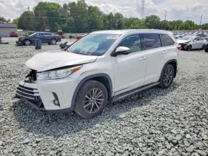 Toyota Highlander 3.5L 6 2018