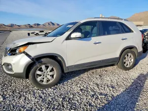 Kia Sorento 2.4L 4 2013