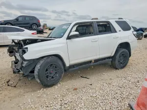 Toyota 4Runner 4.0L 6 2023