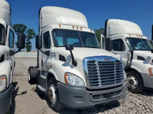 Freightliner Cascadia 12.8L 6 2017