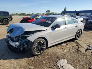Kia K5 1.6L 4 2023