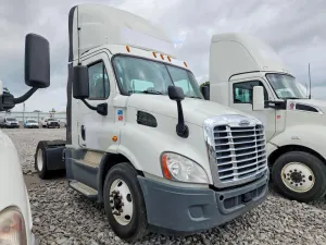 Freightliner Cascadia 12.8L 6 2017