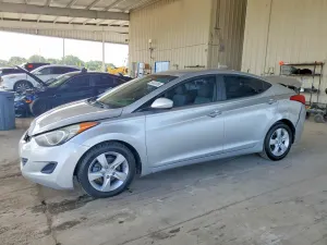 Hyundai Elantra 1.8L 4 2013