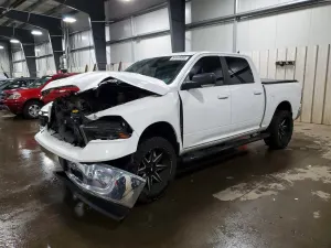 RAM 1500 5.7L 8 2019