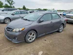 Toyota Corolla 1.8L 4 2012