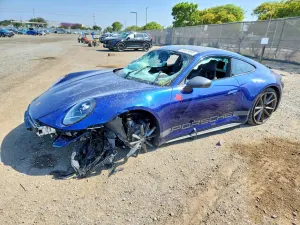 Porsche 911 3.0L 6 2024