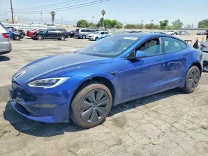 Tesla Model S 2021