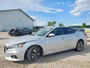 Nissan Altima 2.5L 4 2020
