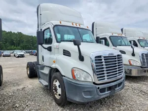 Freightliner Cascadia 12.8L 6 2017