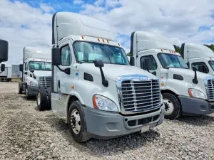 Freightliner Cascadia 12.8L 6 2017