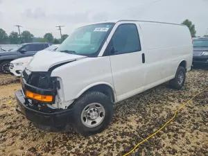 Chevrolet Express 4.3L 6 2021