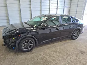 Kia K4 2.0L 4 2025