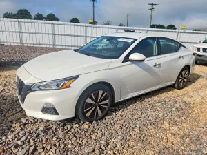 Nissan Altima 2.5L 4 2022