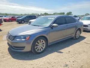Volkswagen Passat 2.5L 5 2012