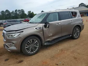 Infiniti QX80 5.6L 8 2018
