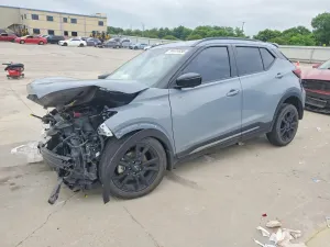 Nissan Kicks 1.6L 4 2023