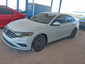 Volkswagen Jetta 1.4L 4 2021