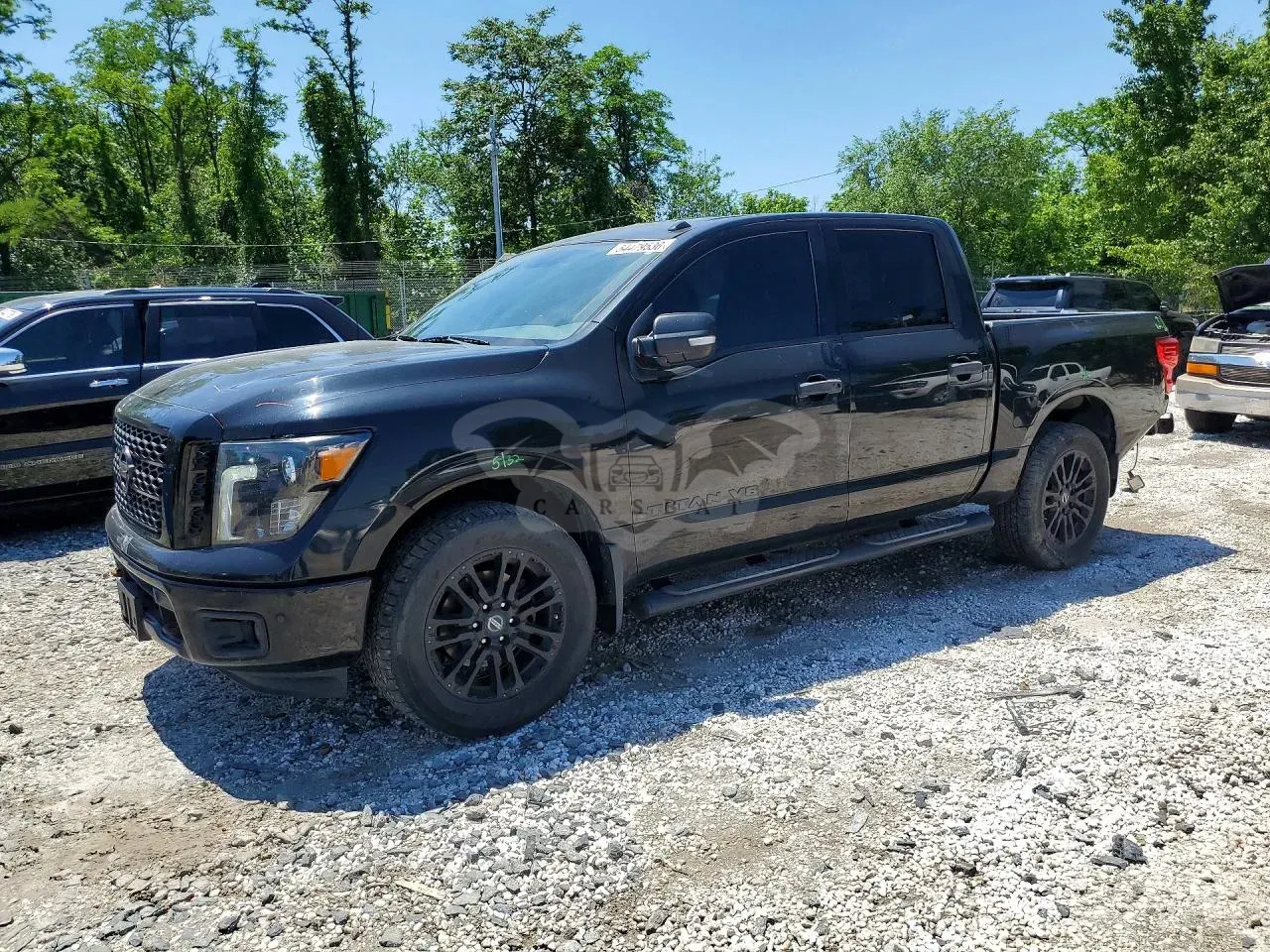 Nissan Titan 5.6L 8 2018