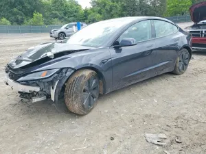 Tesla Model 3 2025