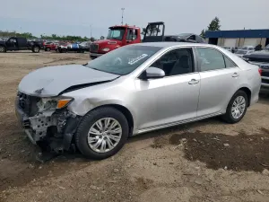 Toyota Camry 2.5L 4 2014