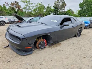 Dodge Challenger 6.4L 8 2017