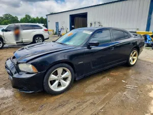 Dodge Charger 5.7L 8 2014