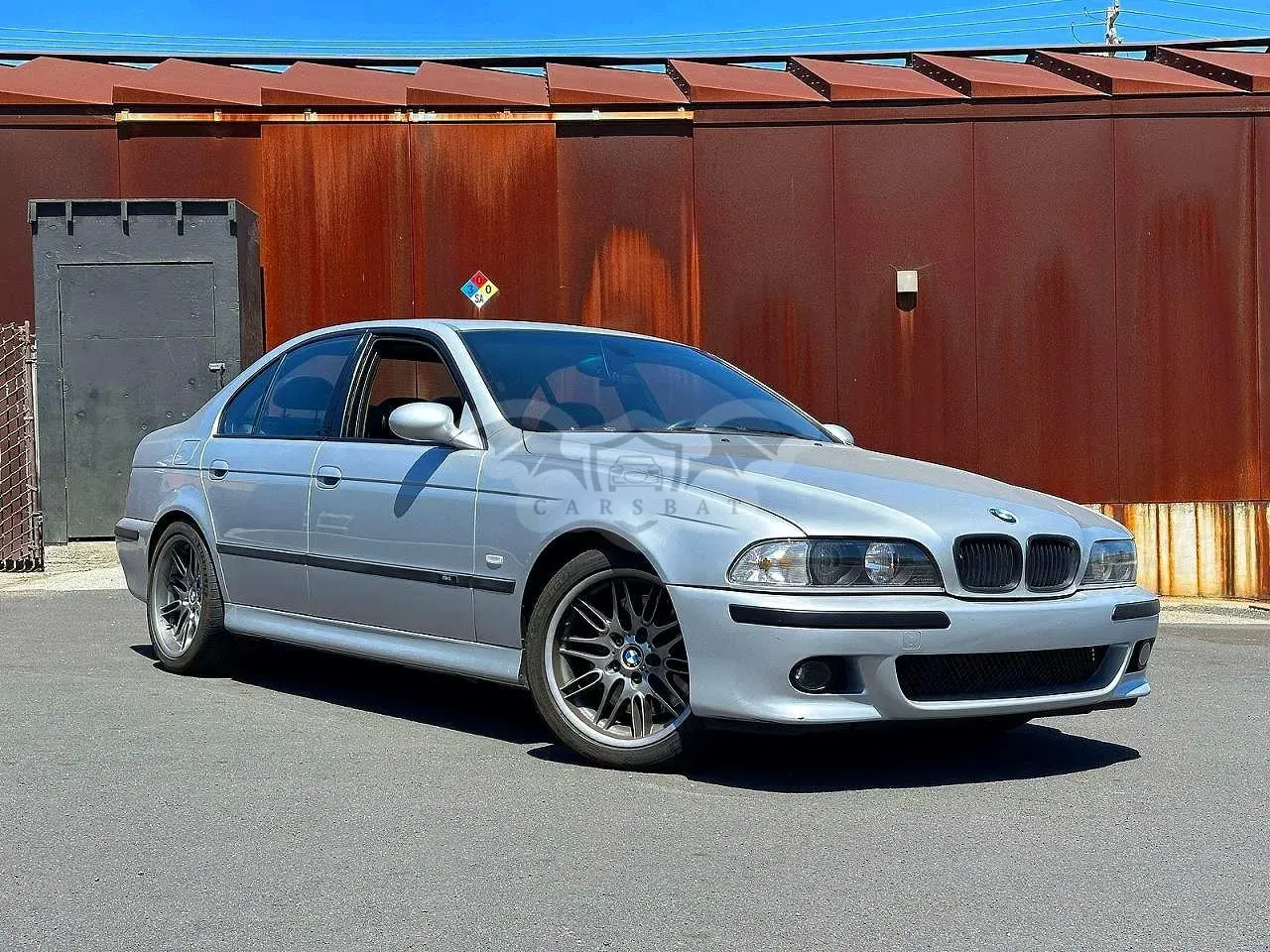 BMW M5 5.0L 8 2000