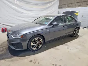 Audi A4 2.0L 4 2023