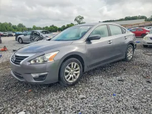 Nissan Altima 2.5L 4 2015