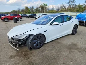 Tesla Model S 2022