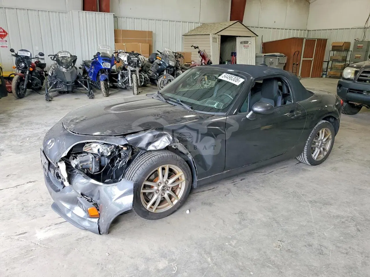 Mazda MX-5 (Miata) 2.0L 4 2014