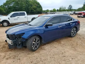 Nissan Altima 2.5L 4 2017