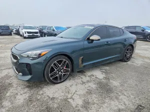 Kia Stinger 3.3L 6 2022