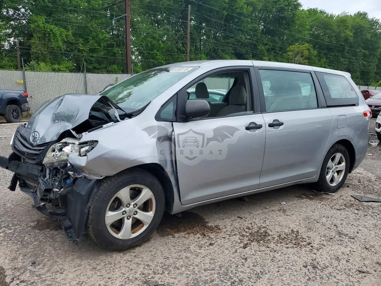 Toyota Sienna 3.5L 6 2013