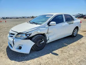 Toyota Corolla 1.8L 4 2013
