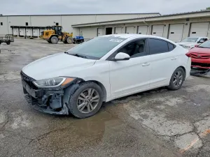 Hyundai Elantra 2.0L 4 2017