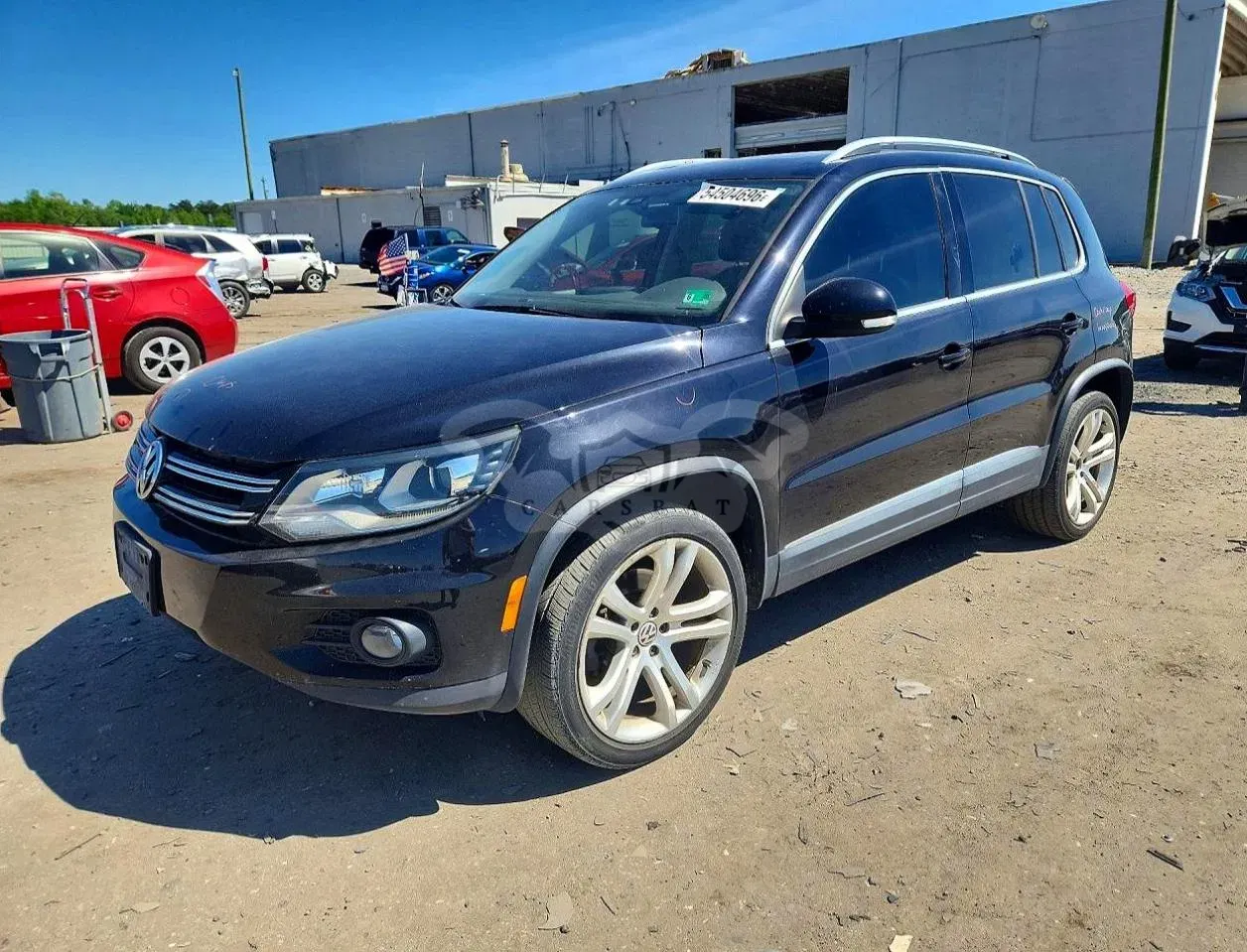 Volkswagen Tiguan 2.0L 4 2013
